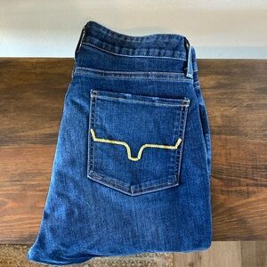 Size 10/32 Kimes - Sarah